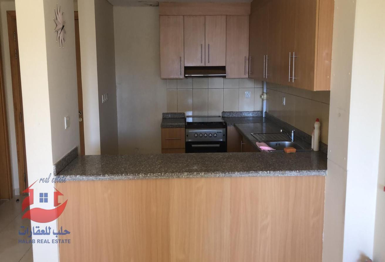 Room, hall, two bathrooms kitchen inclusive 80 - Studio Apartment in Fox Hills