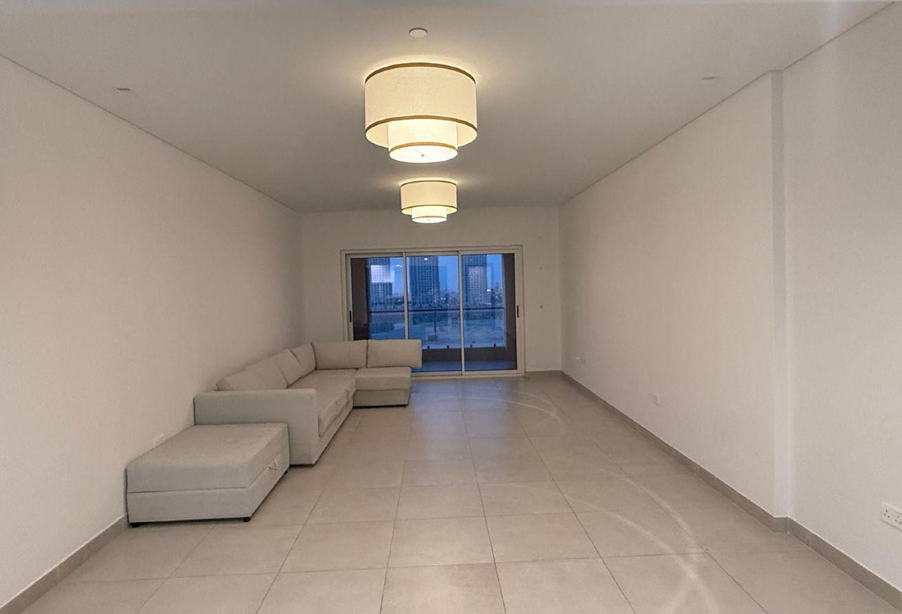 Luxury 1BR Sea View | Viva Bahriyah Semi Furnished - Apartment in Al Mutahidah Tower