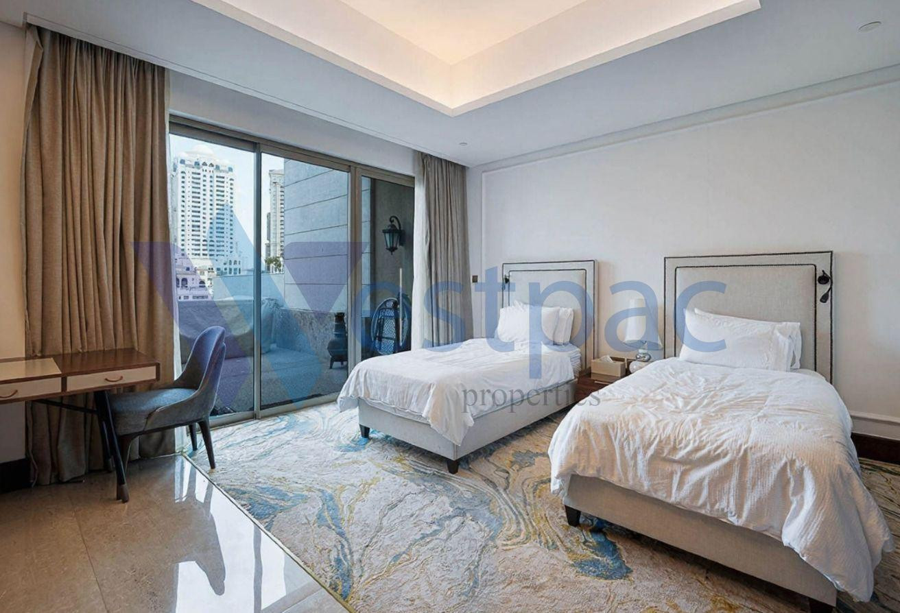 LUXURY TOWNHOUSE FOR SALE | 4BHK PLUS MAID | FF - Townhouse in West Porto Drive