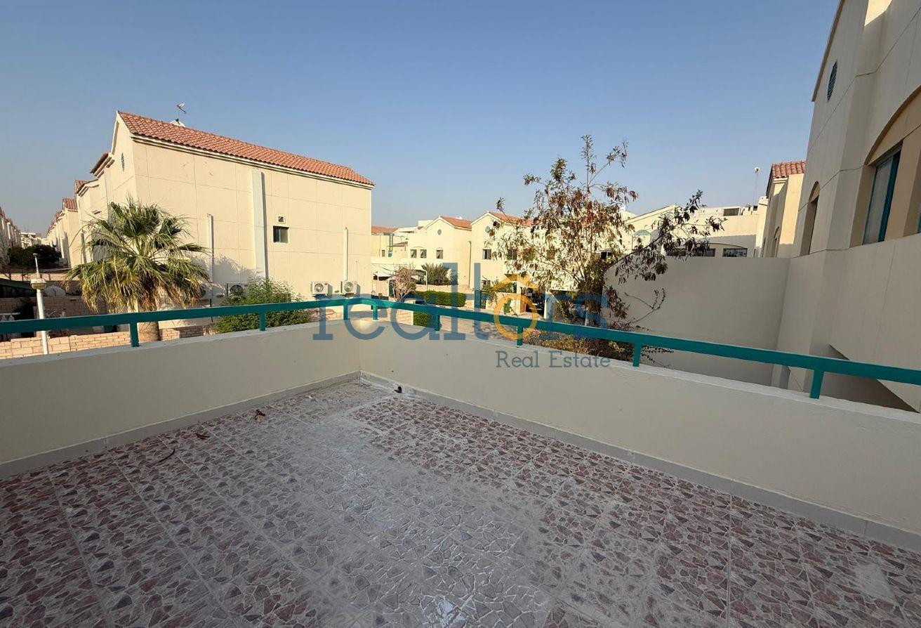 SPACIOUS 4BR plus Maid / Semi Furnished / Aziziyah - Compound Villa in Al Numan Street