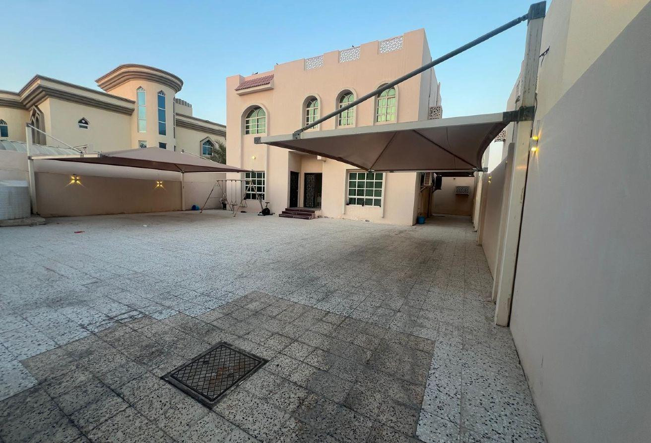 Huge Standalone Villa With Big Front Yard/ Azizyah - Villa in MEBS Business Center
