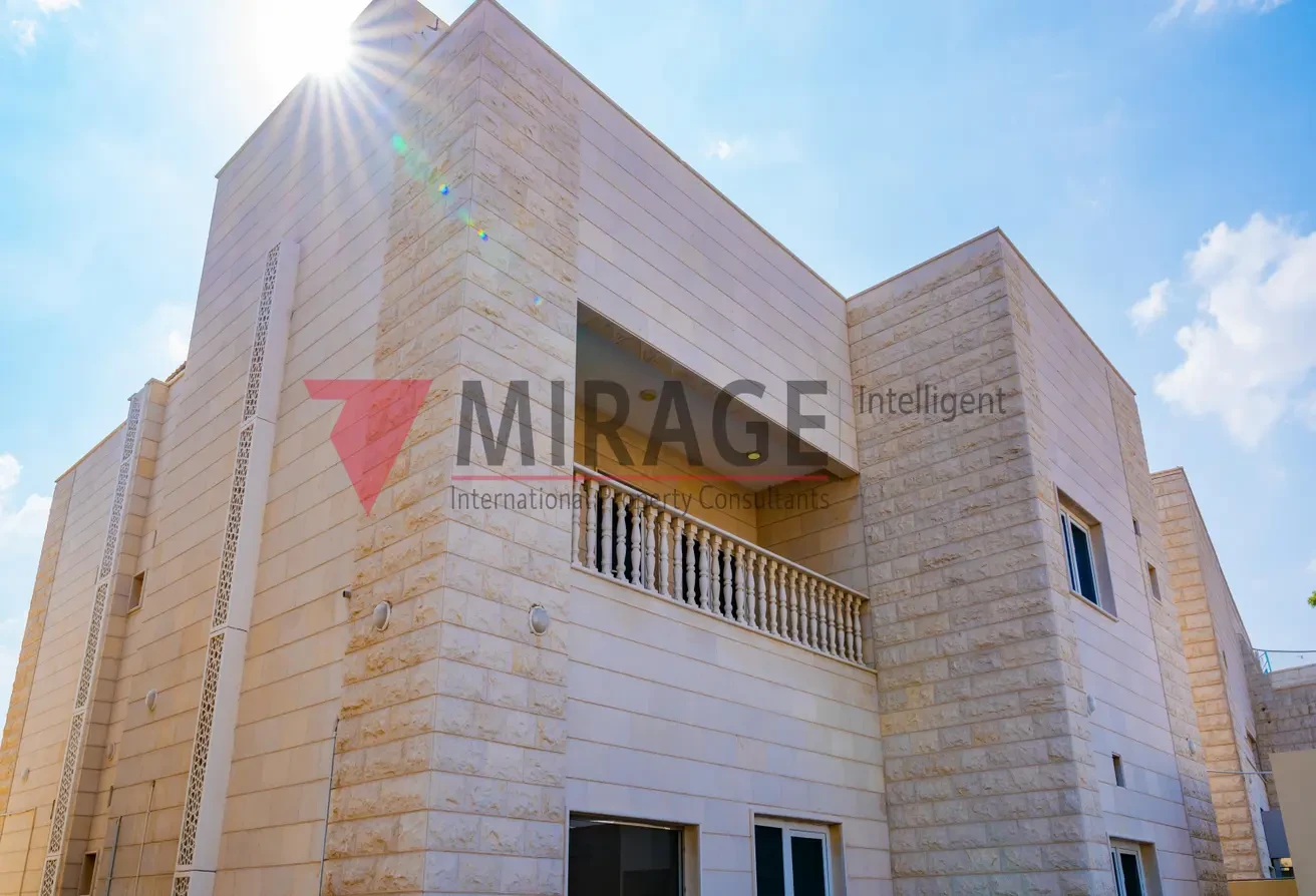 6 Bedroom semi-furnished villa near Al Khor - Villa in Al Khor