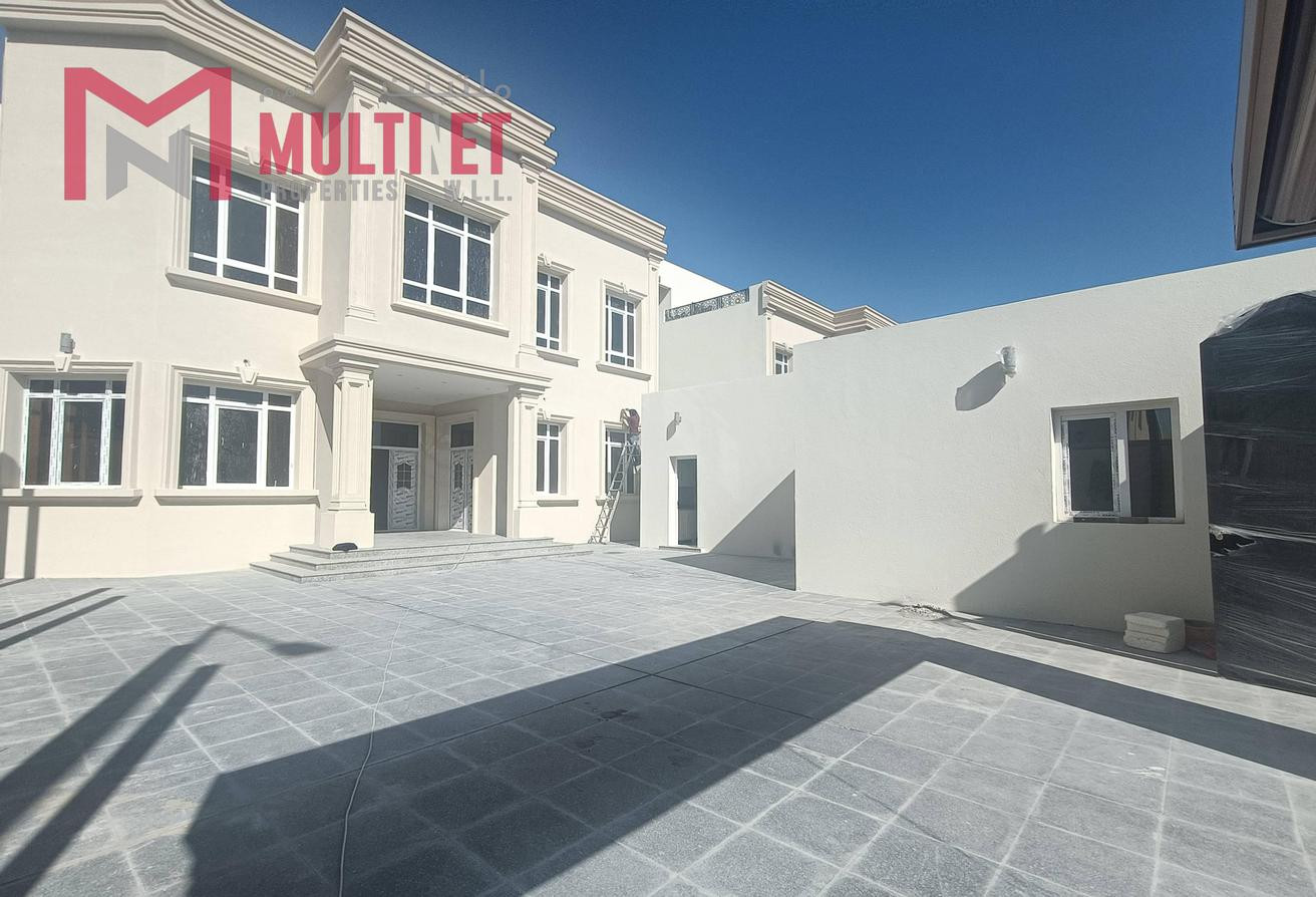 UF 5-Bedroom Villa for Rent in Ain Khaled