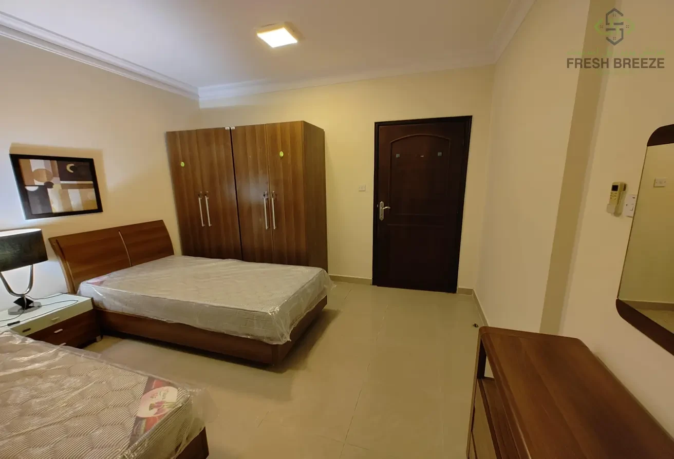 3 BHK Fully Furnished For Families Near Metro - Apartment in Umm Ghuwailina 4