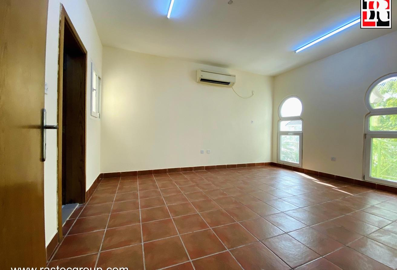 2 MASTER BEDROOMS | FREE W+E | FREE WIFI | BALCONY - Apartment in Old Airport Road