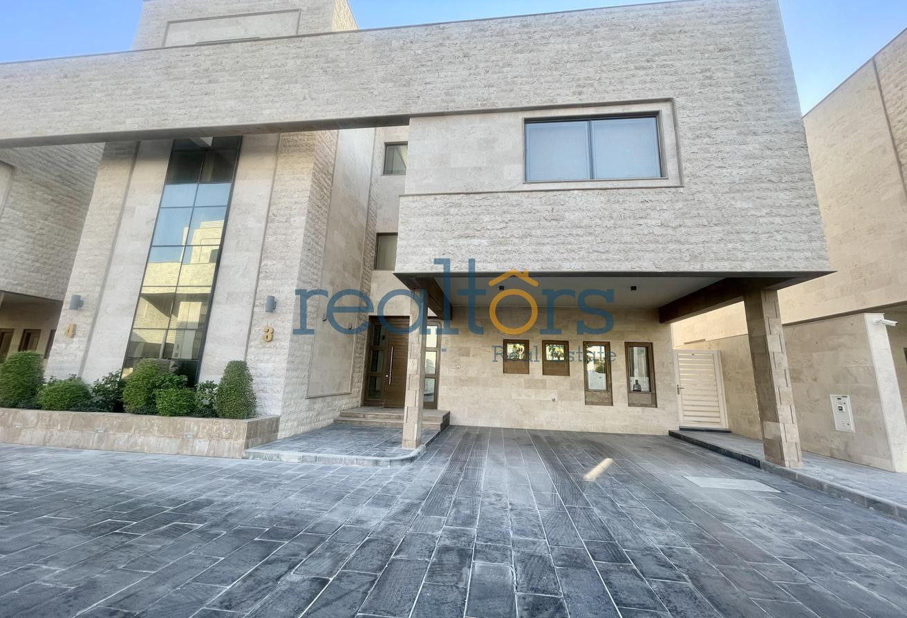 Luxurious| Modern | FF 4BR +Maid Villa | Compound - Villa in Mamoura 18