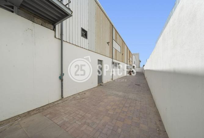 COMMERCIAL STORAGE WAREHOUSE FOR RENT BIRKAT AL