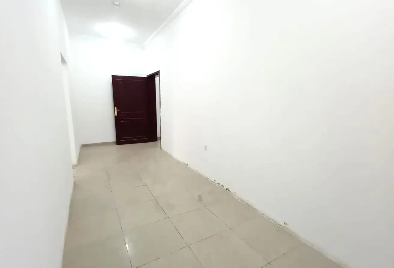 SPACIOUS 8BR STANDALONE VILLA - MUAITHER14,500 - Villa in Doha