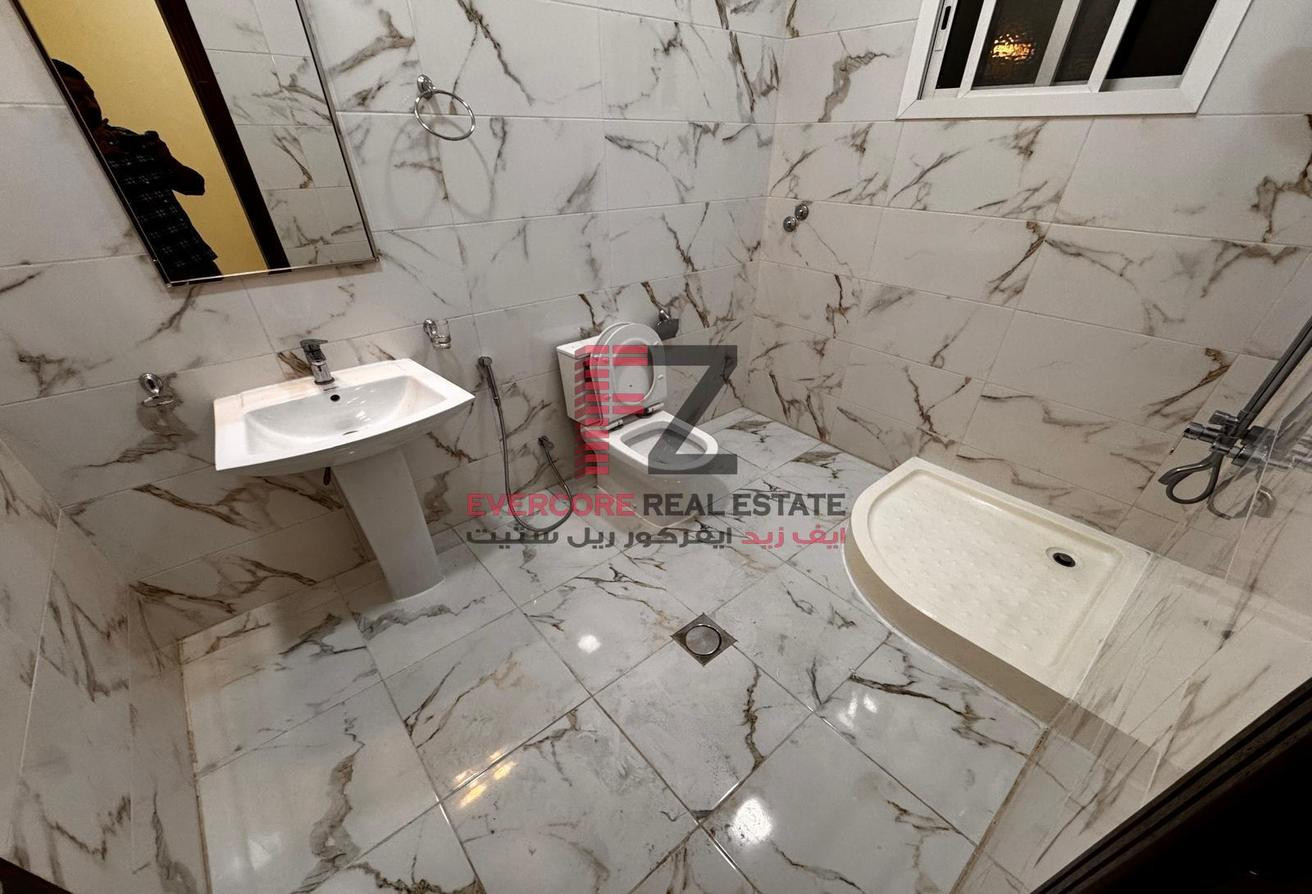 Stand alone | Al Mamoura | 13000 - Villa in Mesaimeer Road