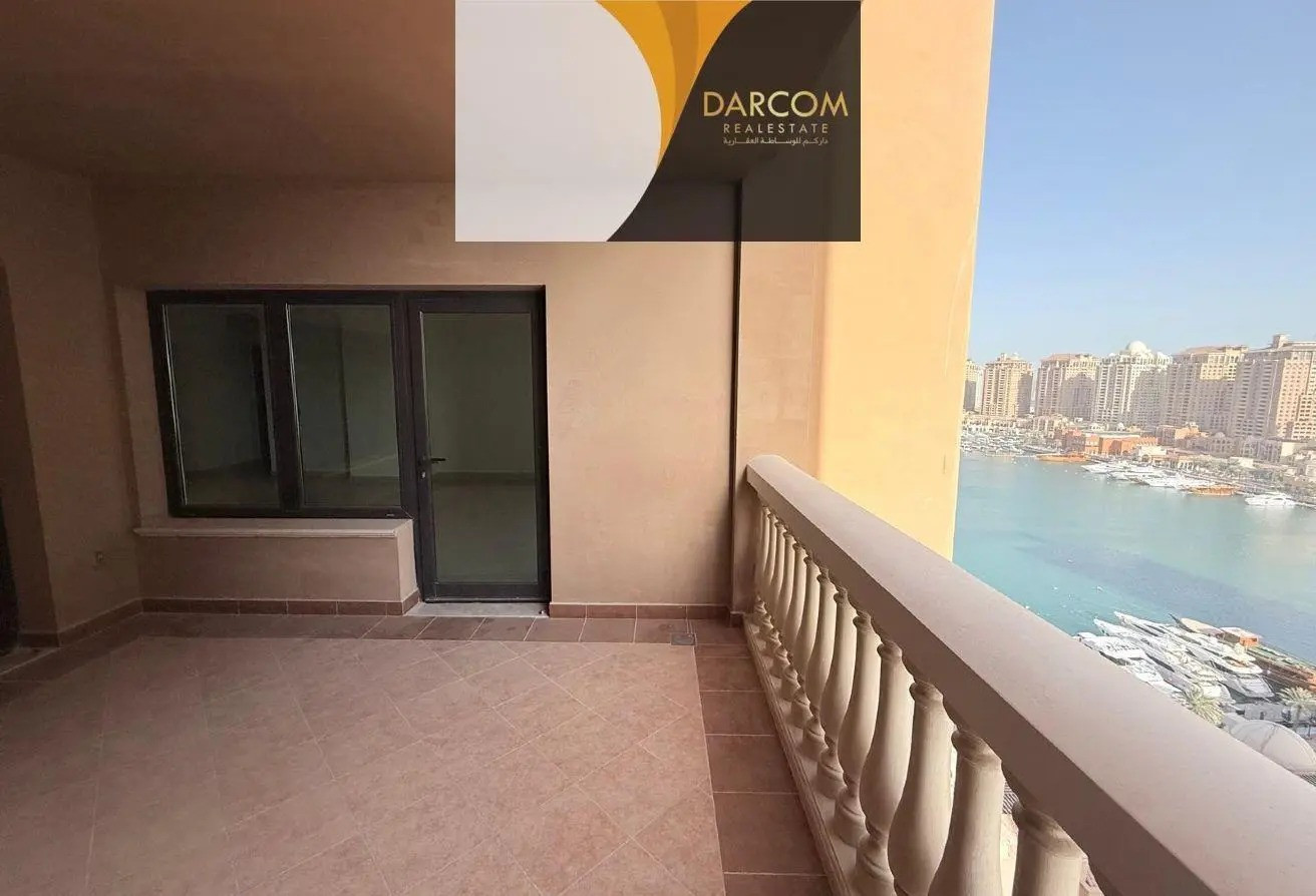 Prime Apartment with 2 view | Huge Balcony | Store
