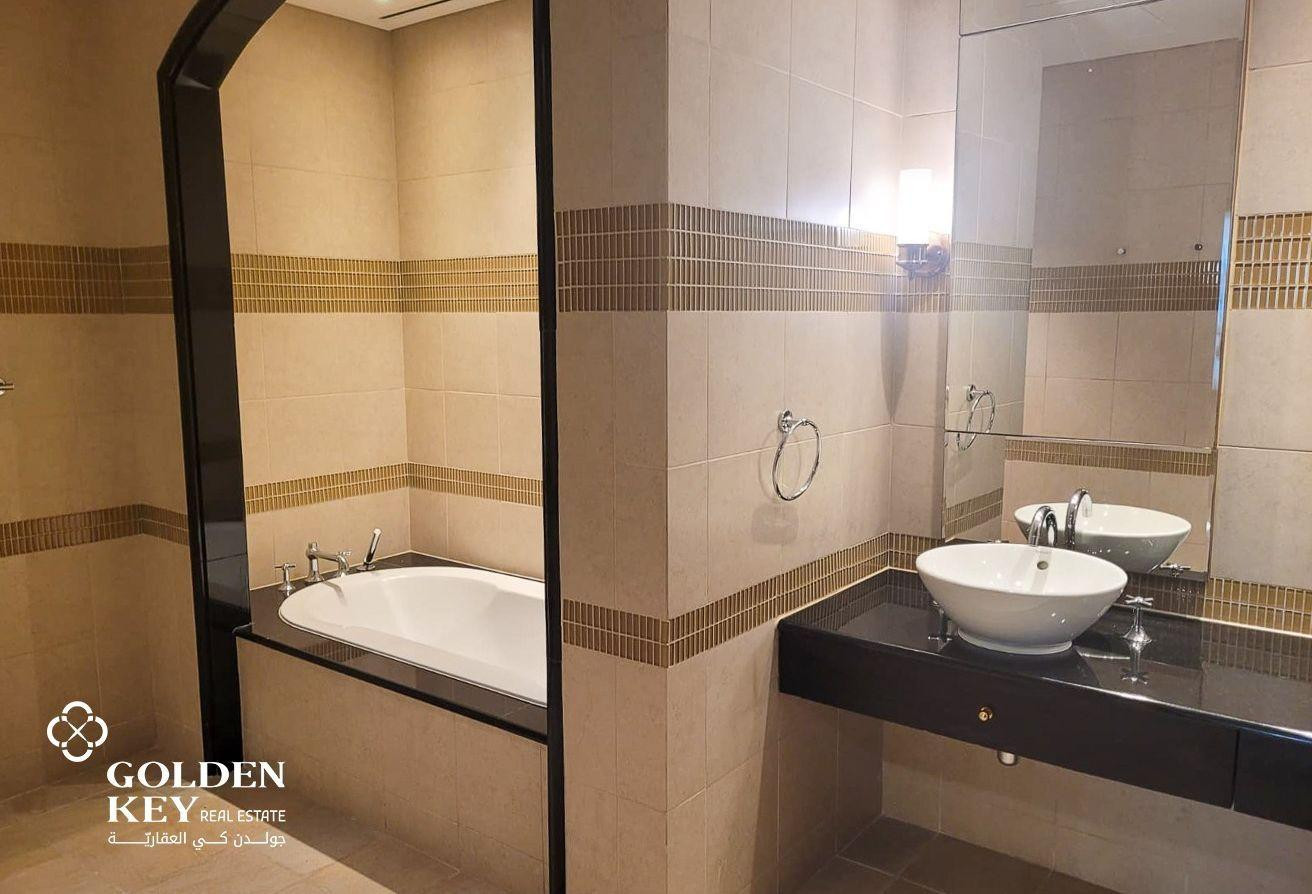 Semi-Furnished 2BHK with Balcony| Porto Arabia