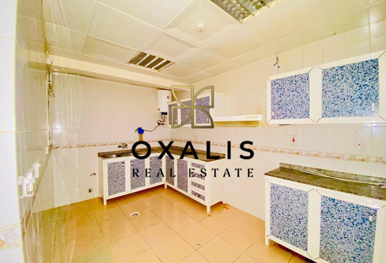 SPACIOUS 3 BHK APARTMENT | BIN MAHMOUD AREA - Apartment in Al Jazeera Street