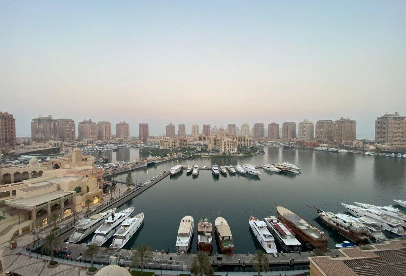 FOR SALE!AMAZING 1 BEDROOM-MARINA VIEW-TITLE DEEDS