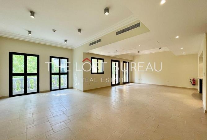 Elegant 4BR+Maid | Duplex | Beach Access | Q Quartier