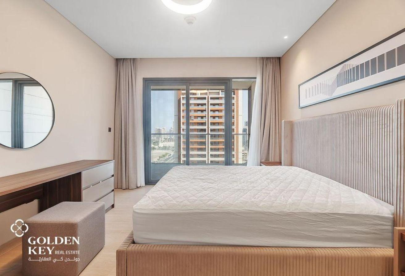 Stylish 1BR with Balcony| Lusail Marina| Sea View - Apartment in Marina 9 Residences
