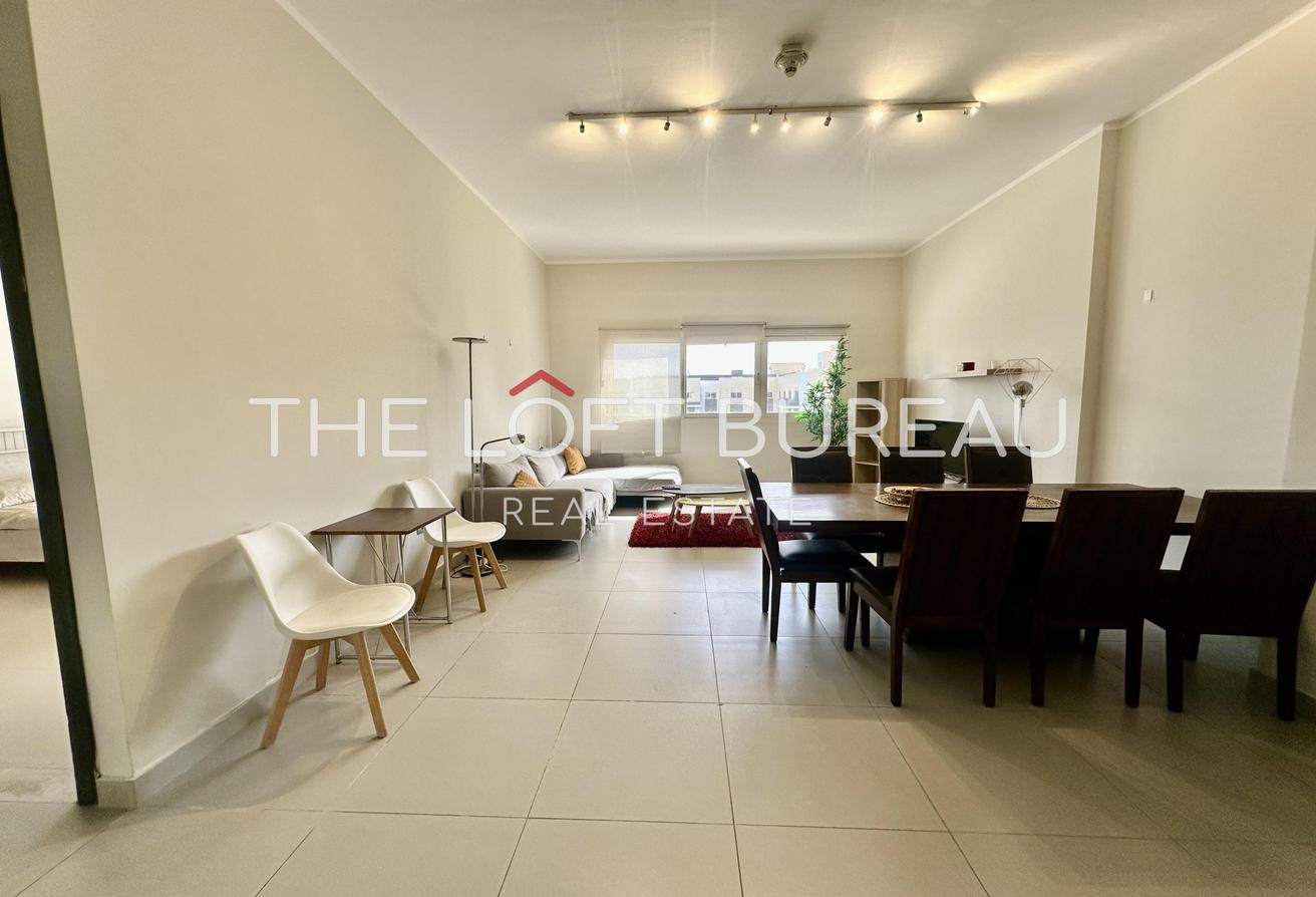 Spacious Fully Furnished 1 Bedroom-Bills Included