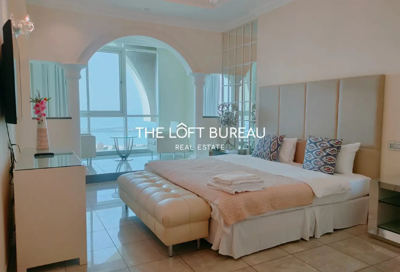 Elegant 4-Bedroom Penthouse with Marina View - Penthouse in Doha