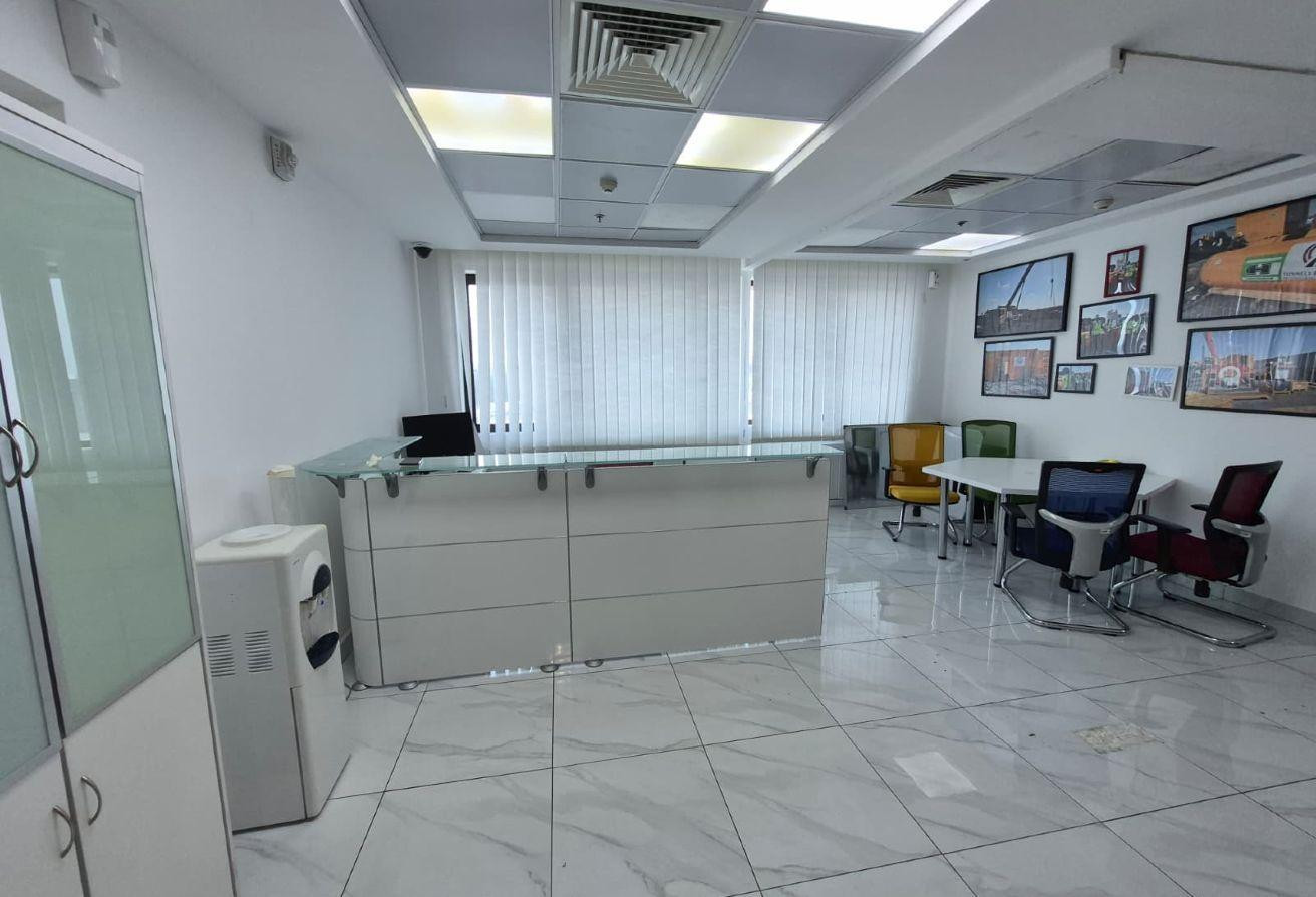 177 SQM PARTITIONED OFFICE SPACE IN C RING ROAD