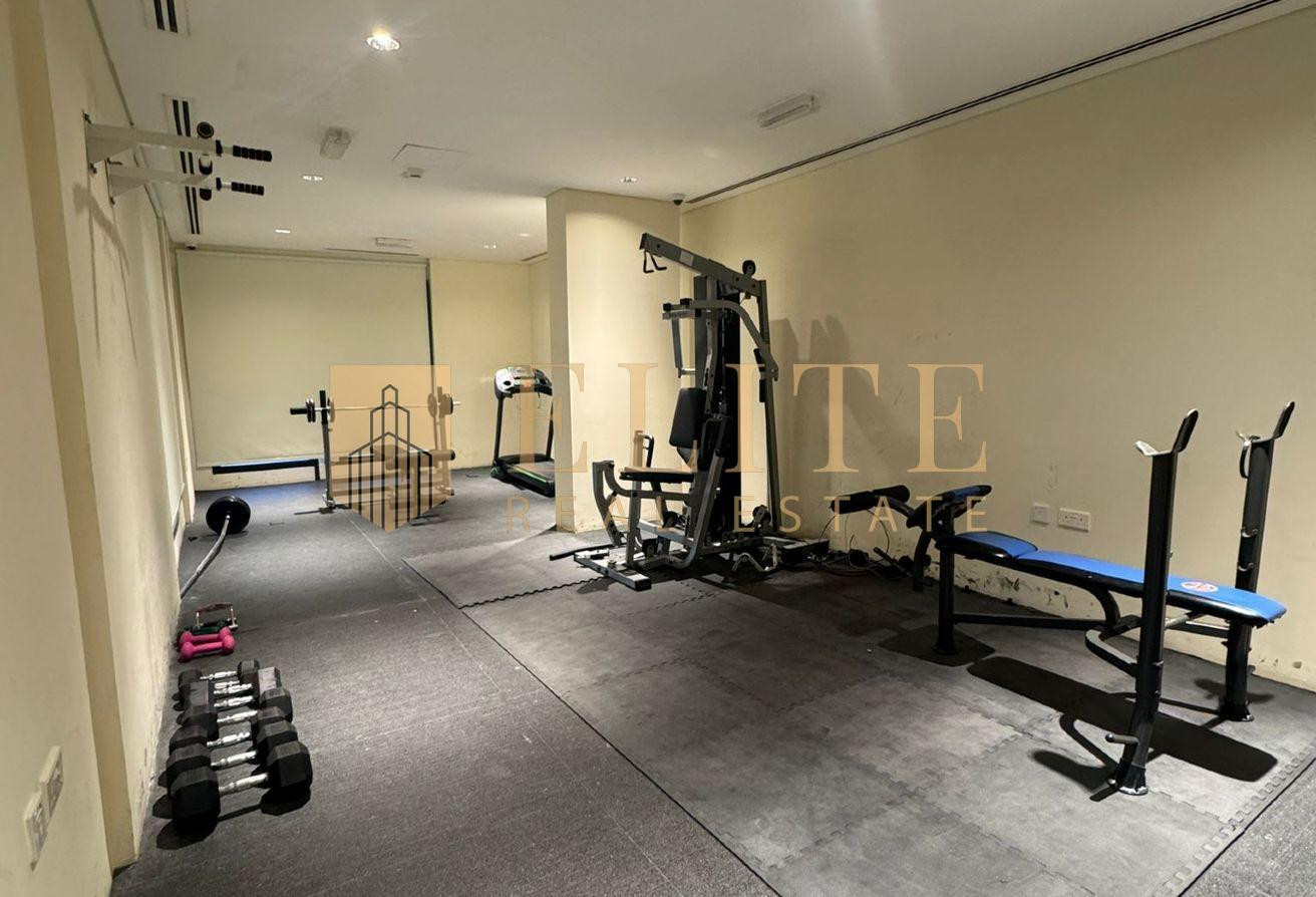 2BR Apartment with Balcony | The Pearl - Apartment in Pearl Garden