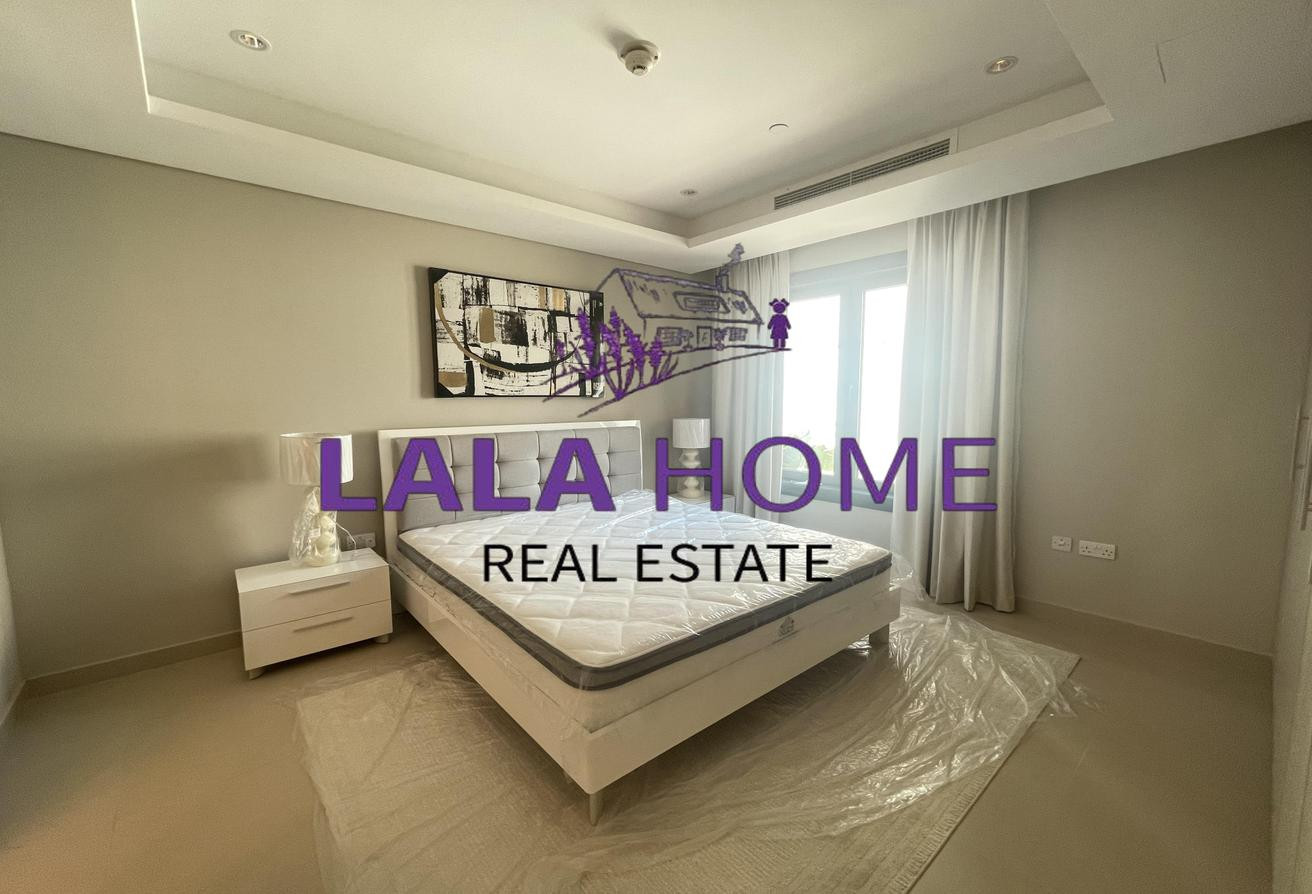Triplex Luxury Renovated 4BR + Maid Room Townhouse - Townhouse in West Porto Drive