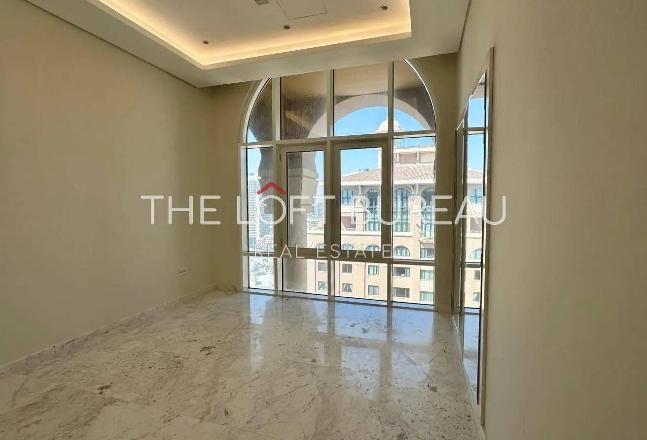 Very Spacious 5 Bedroom with Maids Room Penthouse