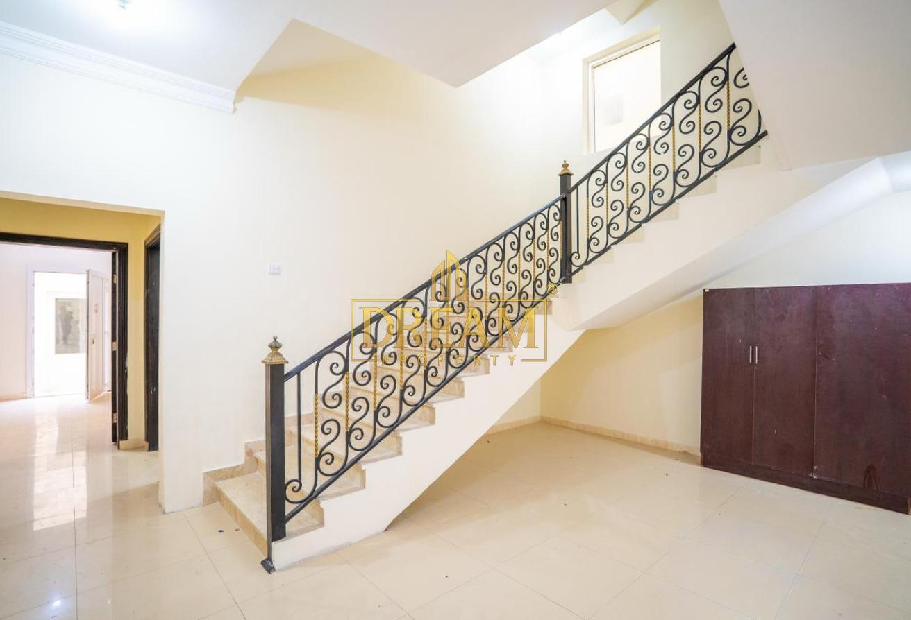 Private Entrance | 7 BHK Villa | Closed Kitchen - Apartment in Al Markhiya Street
