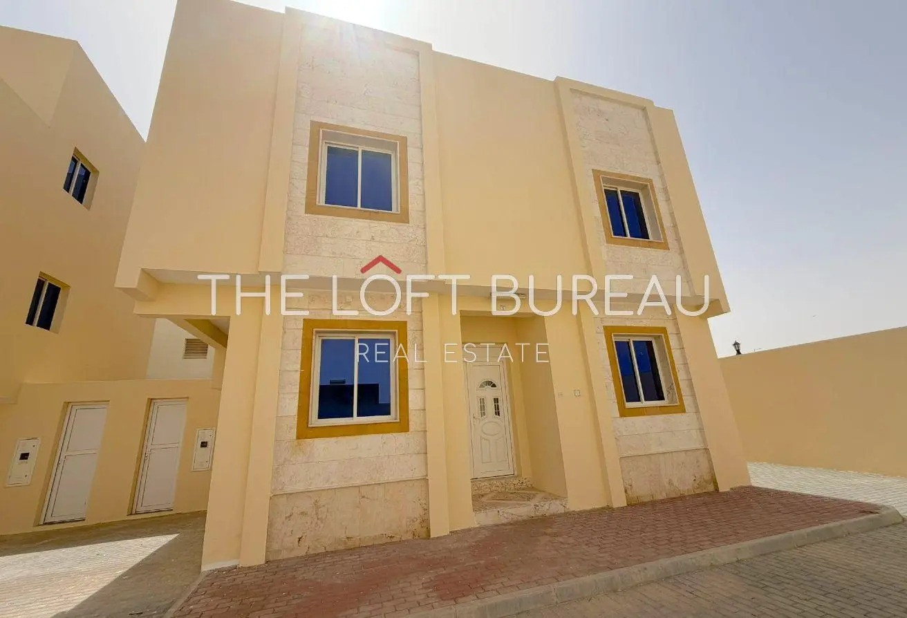 PREMIUM VILLA 5 BEDROOMS |ROYAL LOCATION |SEA|POOL