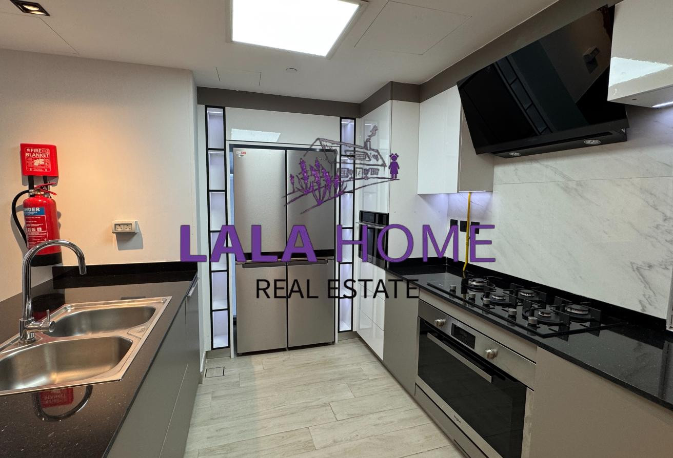 Cozy 1BR with beautiful view FF Bills Inc