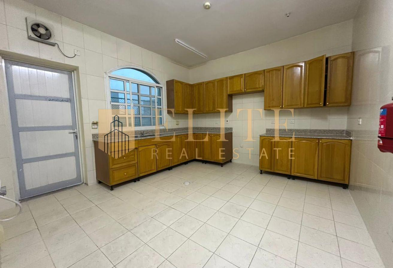 Brand New Villa Ideal for Families in Ain Khaled - Compound Villa in Ain Khaled