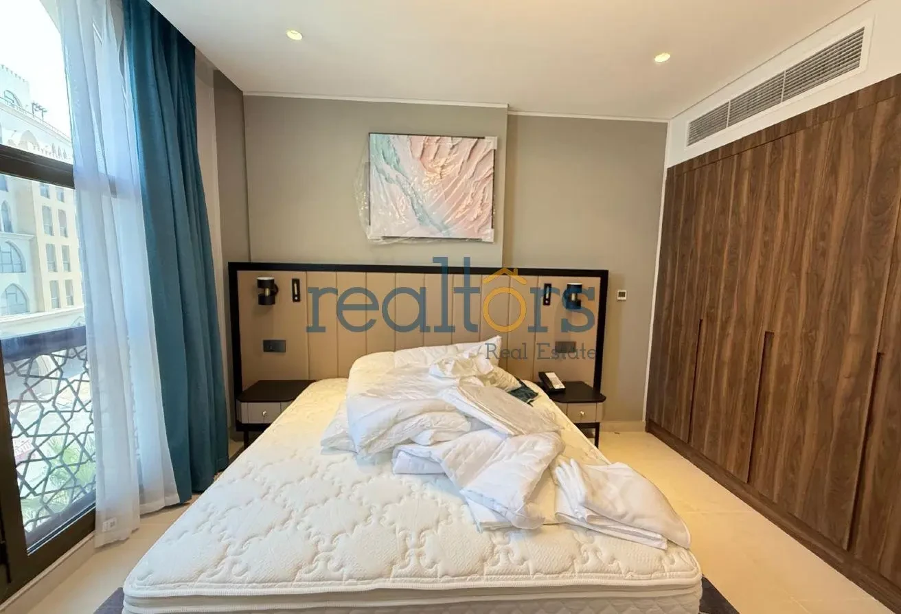 Stylish 1BR Furnished with Balcony NO COMMISSION - Apartment in La Plage South