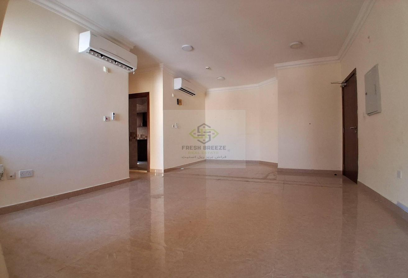 3BHK FURNISHED FRONT OF METEO LINK