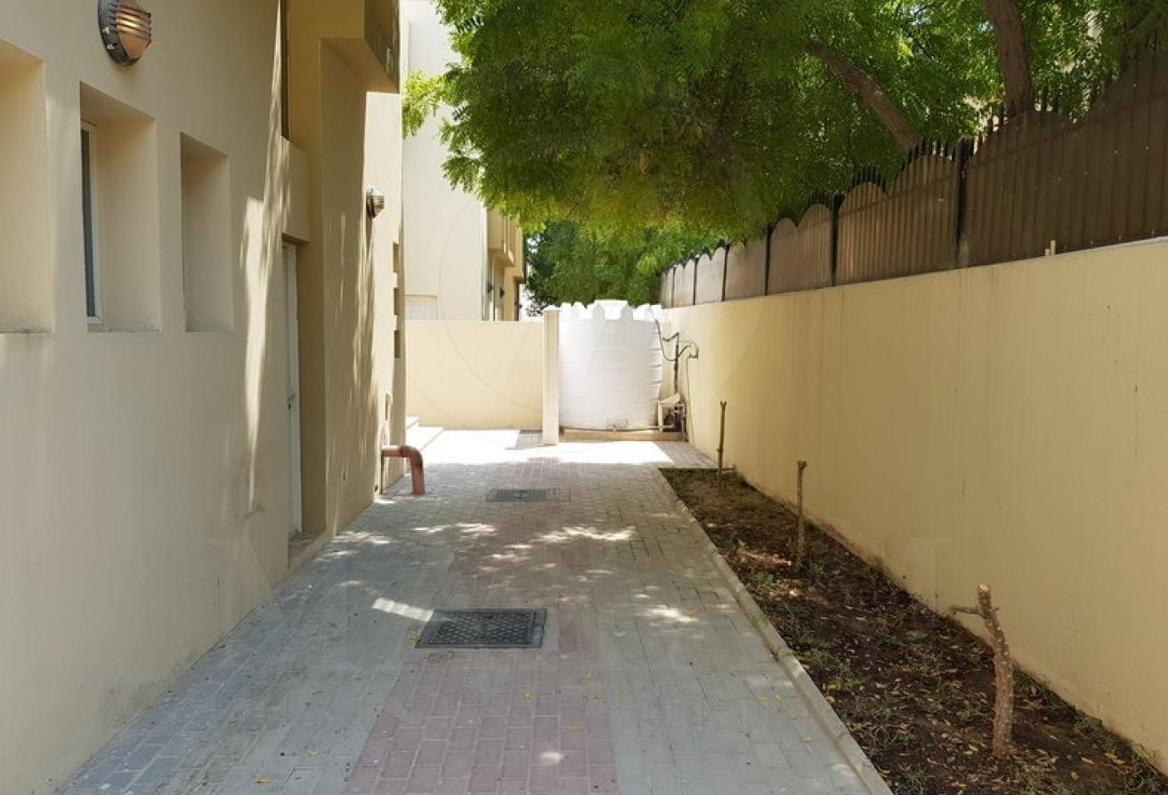 3Bhk Compound Villa In Muraikh / Riyyan - Compound Villa in AlMuraikh