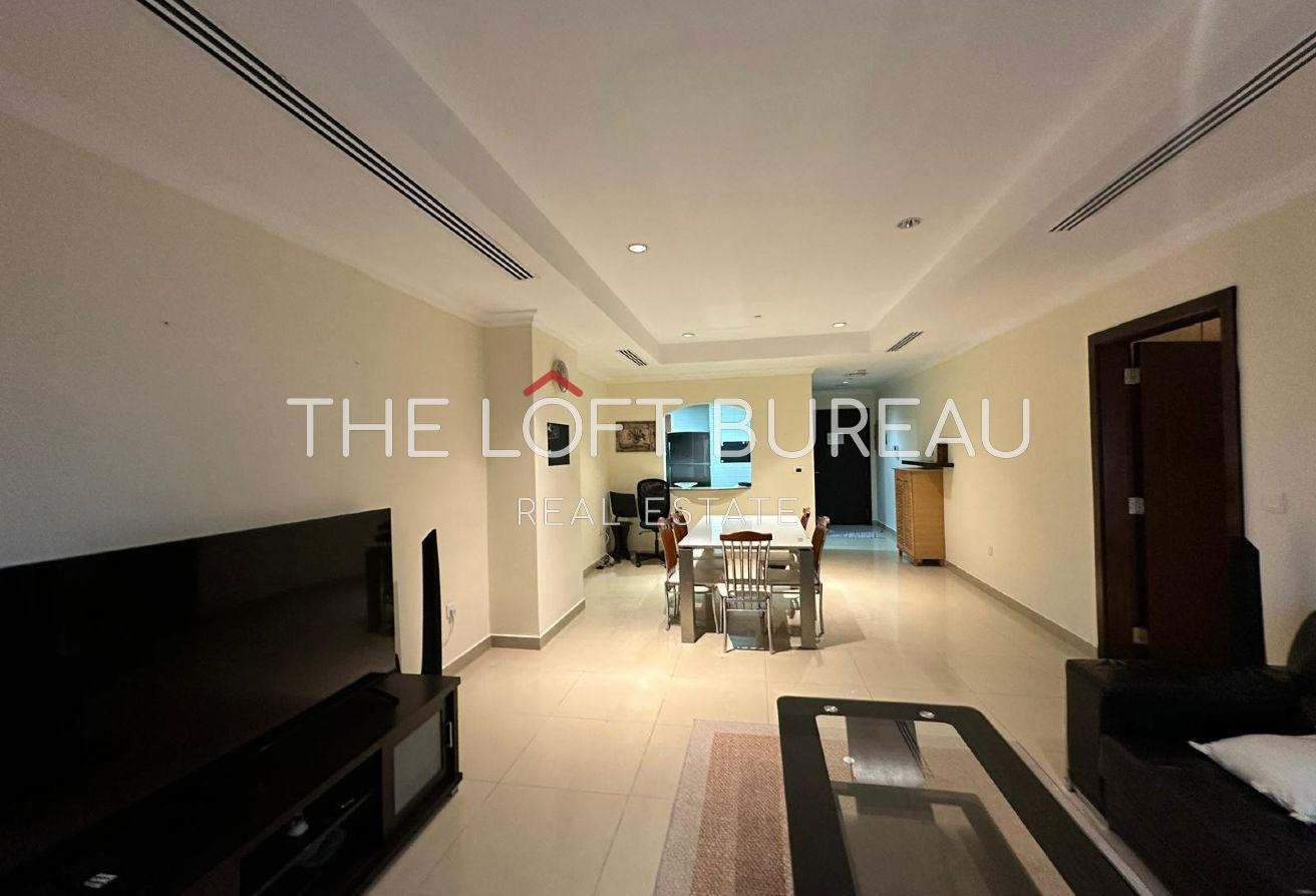 SPACIOUS 2BHK WITH LUXURIOUS FURNITURE