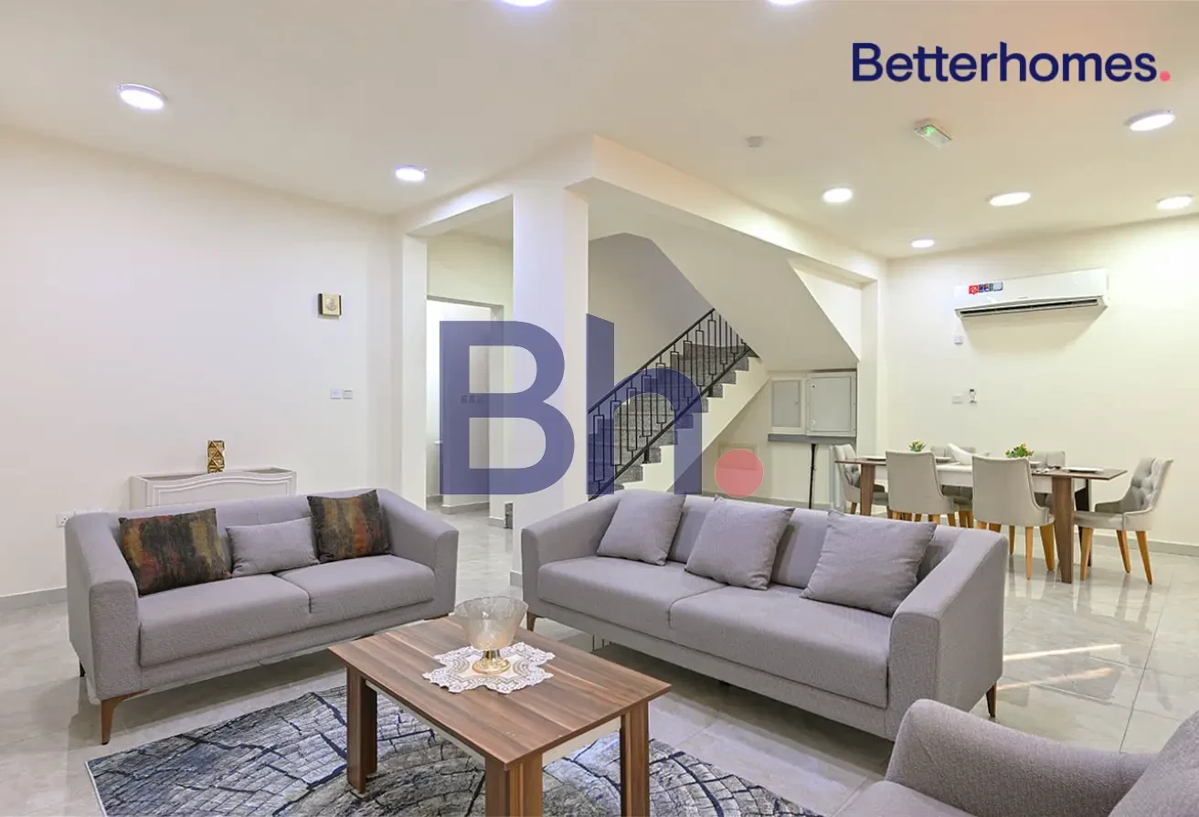 AMAZING | 5 BEDROOMS | MAID ROOM | PRIME LOCATION - Compound Villa in Bu Hamour Street