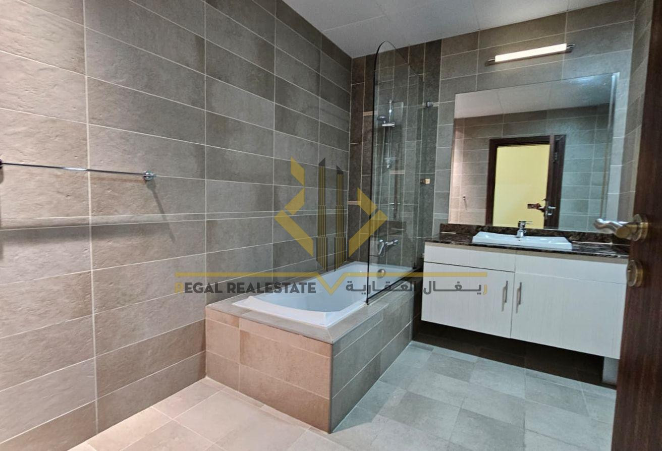 Luxurious 2-Bedroom Apartment in Porto Arabia