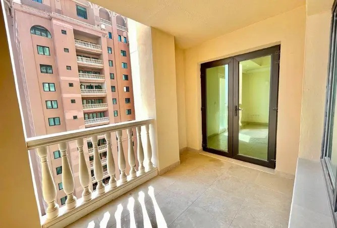 Spacious 1 Bedroom Fully Furnished Apartment