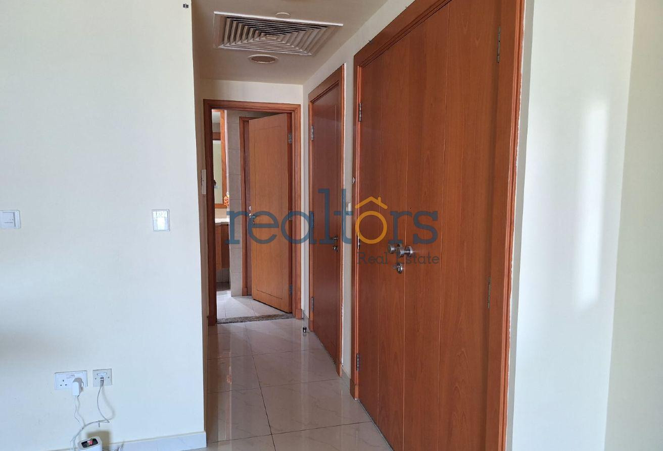 For Sale in Viva Bahriya – Semi Furnished Studio - Studio Apartment in Viva West