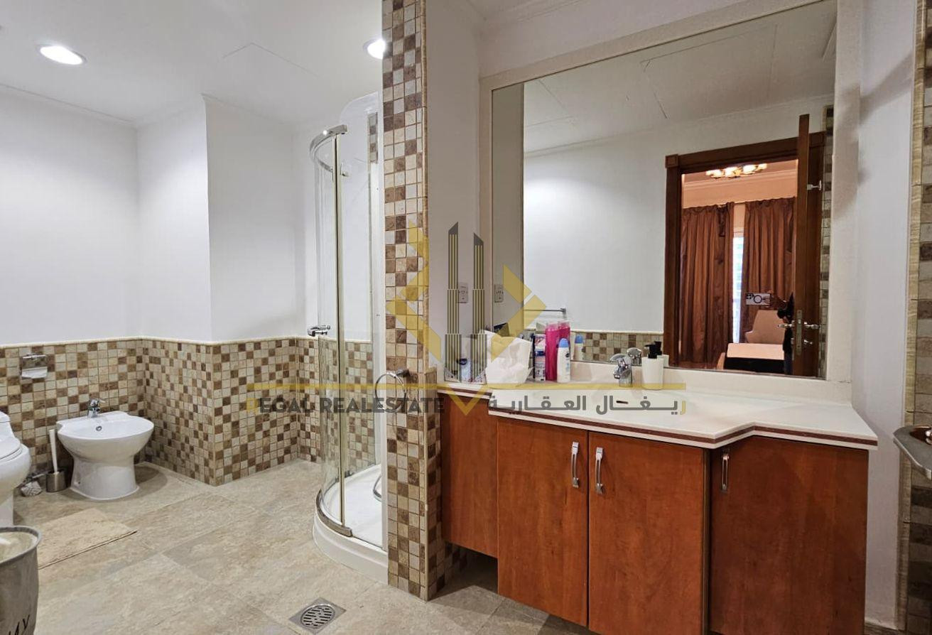 Luxurious 3-Bedroom Apartment in Porto Arabia with
