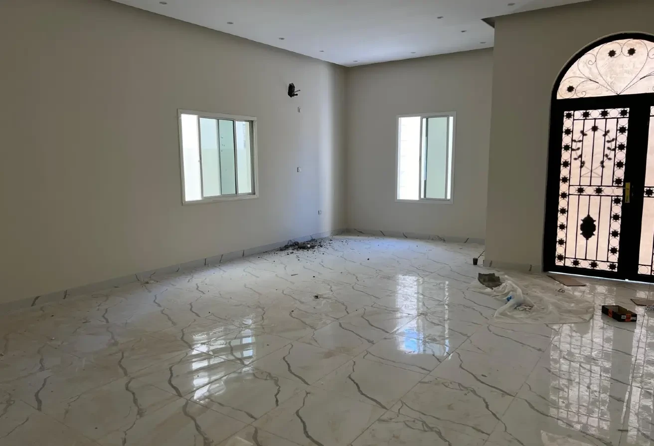 Brand new Standalone service or residential Villa - Villa in Umm Salal Ali