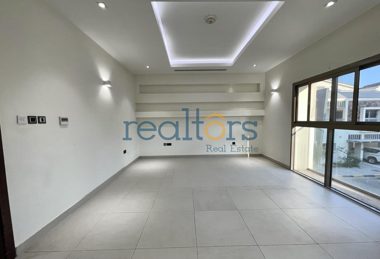 Marvelous 3BR + Maid Villa | Compound | Al Messila - Villa in Al Messila