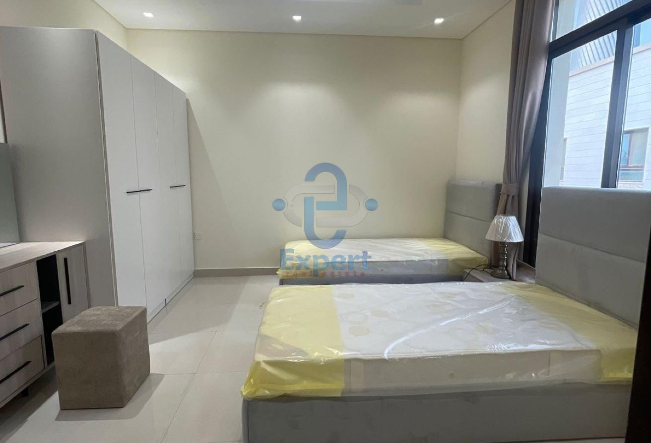 Move In Ready 2BR, Fully Furnished & Stunning View - Apartment in Fox Hills South