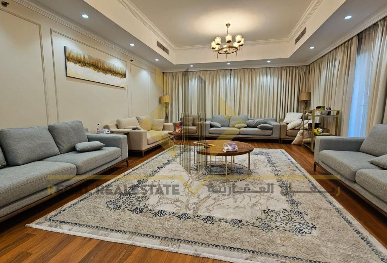 3-Bedroom Apartment in Porto Arabia 3.450.000QAR - Apartment in East Porto Drive