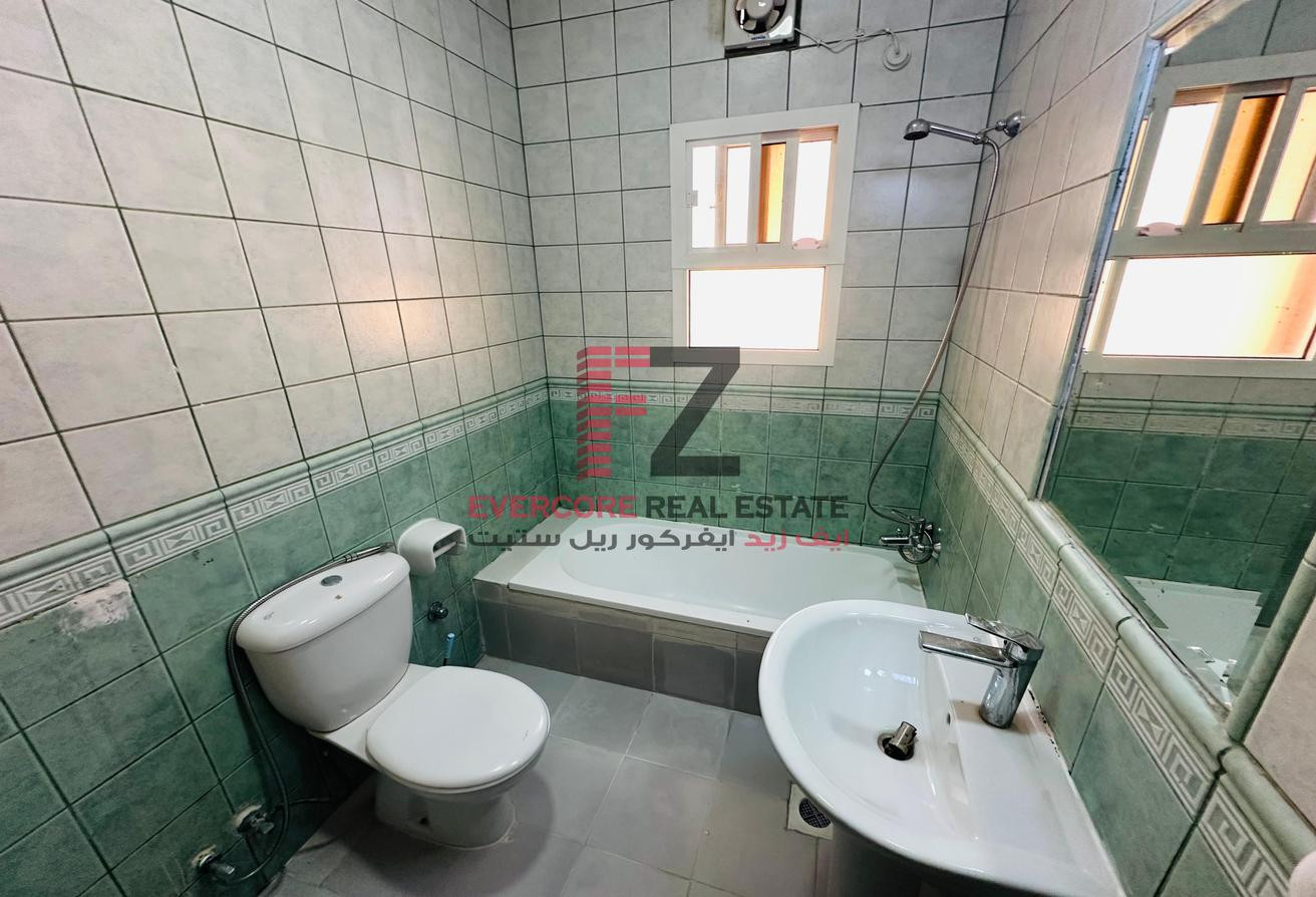 Standalone Villa| 05 Bedrooms| Wakrah - Villa in Al Wakra