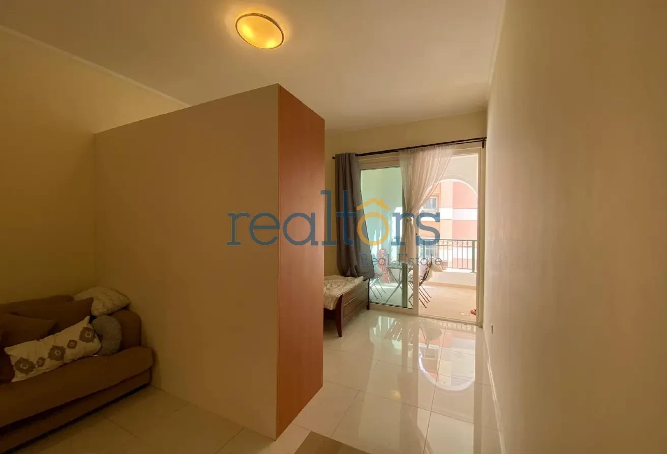 1 month free I Partial Sea view I Great amenities - Apartment in Viva Bahriya