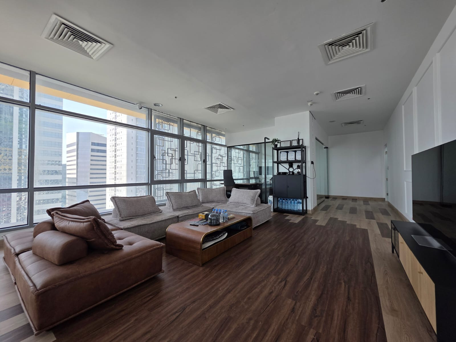 Commercial Offices - Fully Furnished - Lusail - Marina District - Office in Marina District
