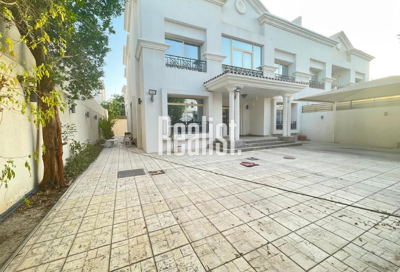 STANDALONE SPACIOUS 6+MAID VILLA IN MAMOURA - Villa in Mamoura 18