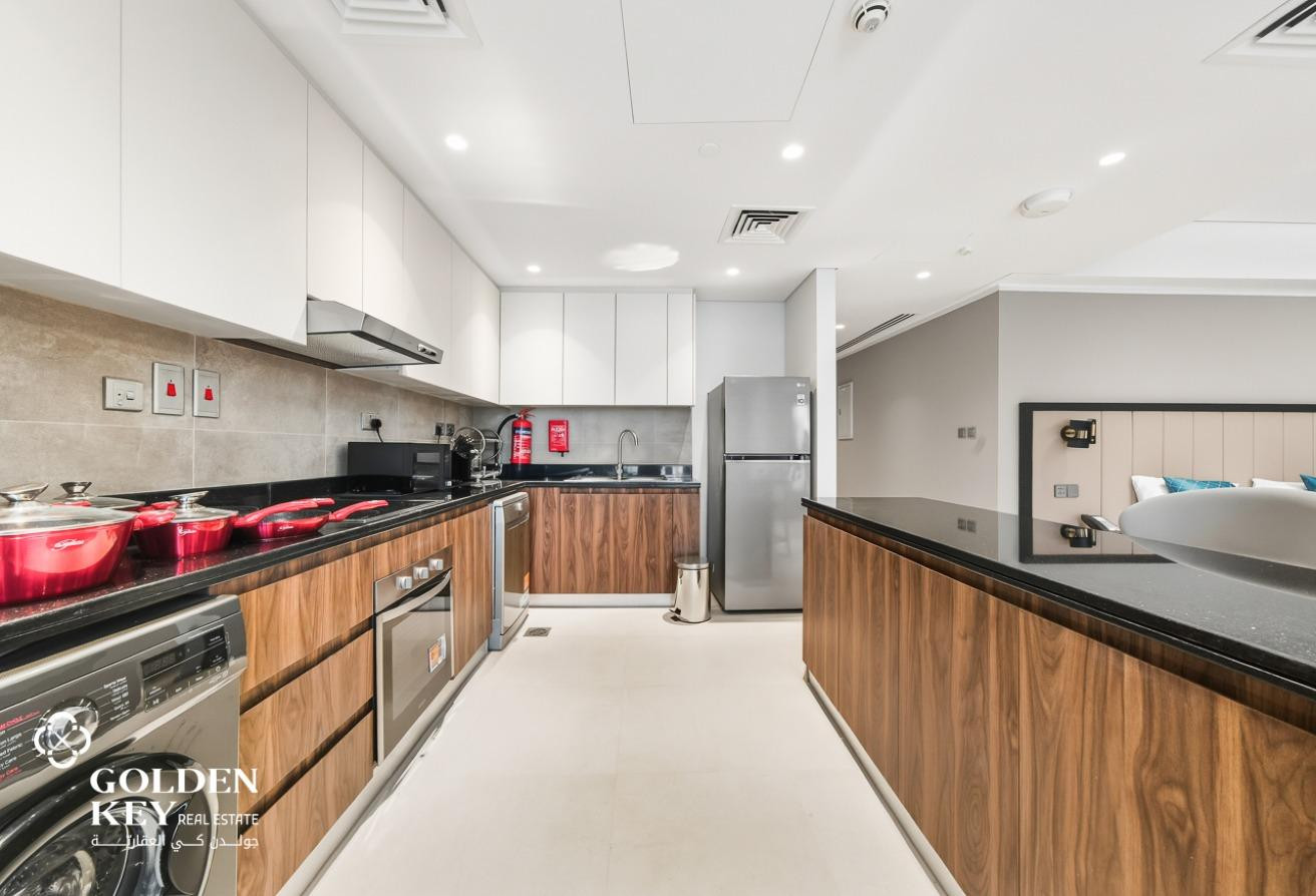 No Commission | WIFI Included | Fully Furnished - Studio Apartment in La Plage Centrale