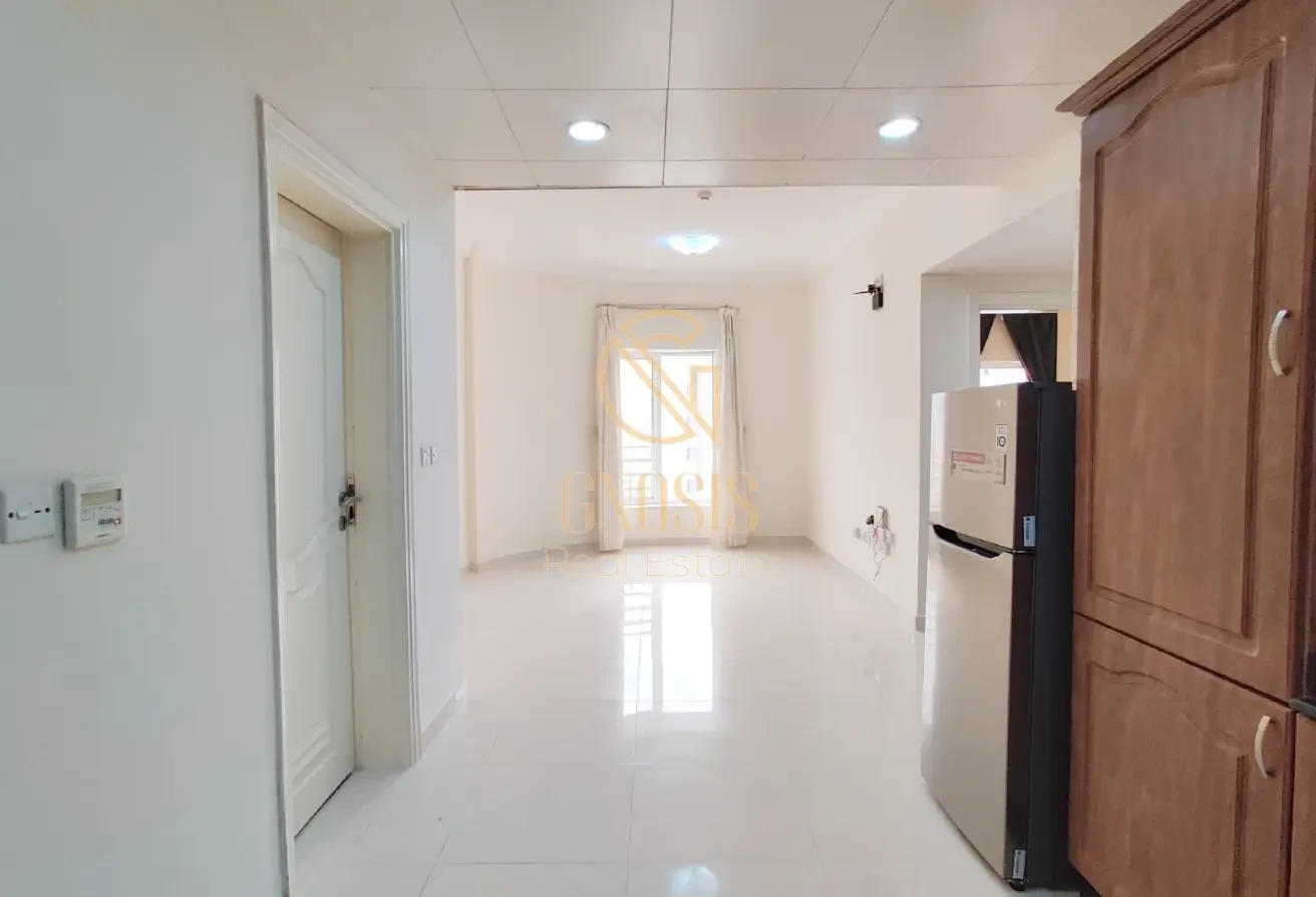 LUXURIOUS 3 BEDROOM U/F IN MUNTAZA WITH BILLS INCL - Apartment in Building 12