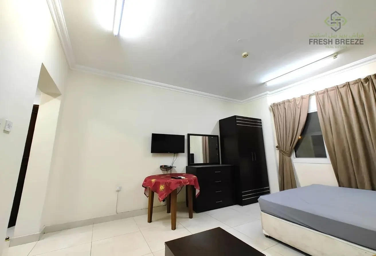 STUDIO ALL INCLUSIVE FOR FAMILIES NEAR C RING ROAD - Apartment in Umm Ghuwailina 4