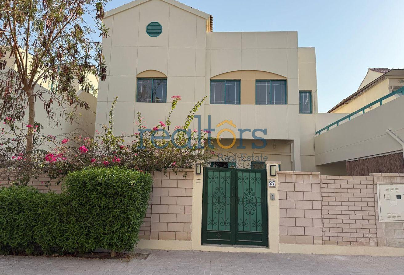 SPACIOUS 4BR plus Maid / Semi Furnished / Aziziyah - Compound Villa in Al Numan Street